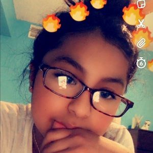 Meet your Posher, Maite